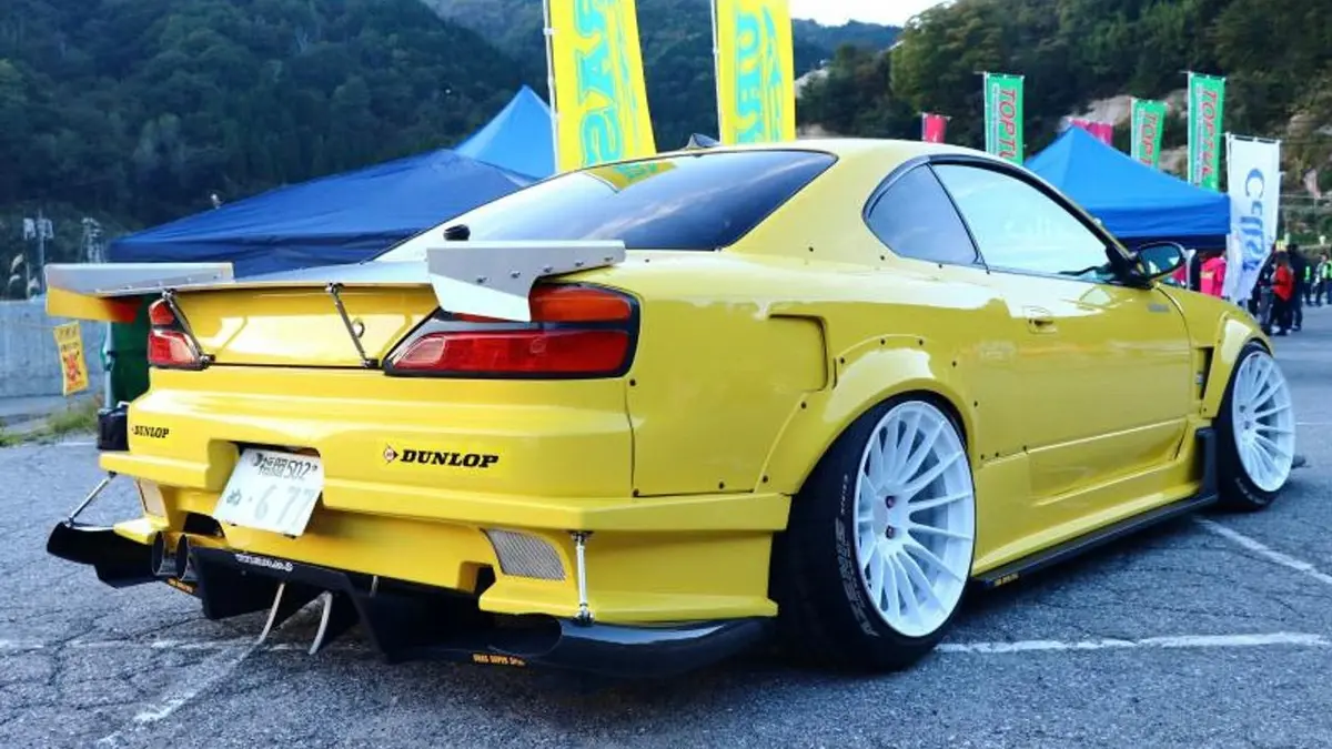 Uras Nissan S15 Silvia Drag Wing 1