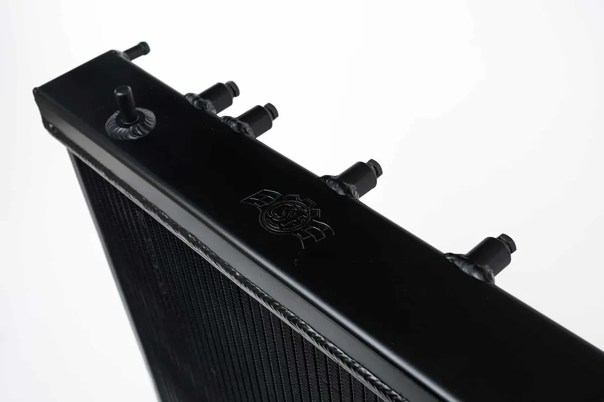 02-07 Subaru Impreza Wrx/Sti All-Aluminum Radiator - W/ Filler Neck - Black 1