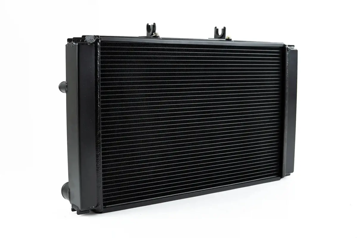 Porsche 944 Turbo & Na / 968 / 924S High-Performance All-Aluminum Radiator 1