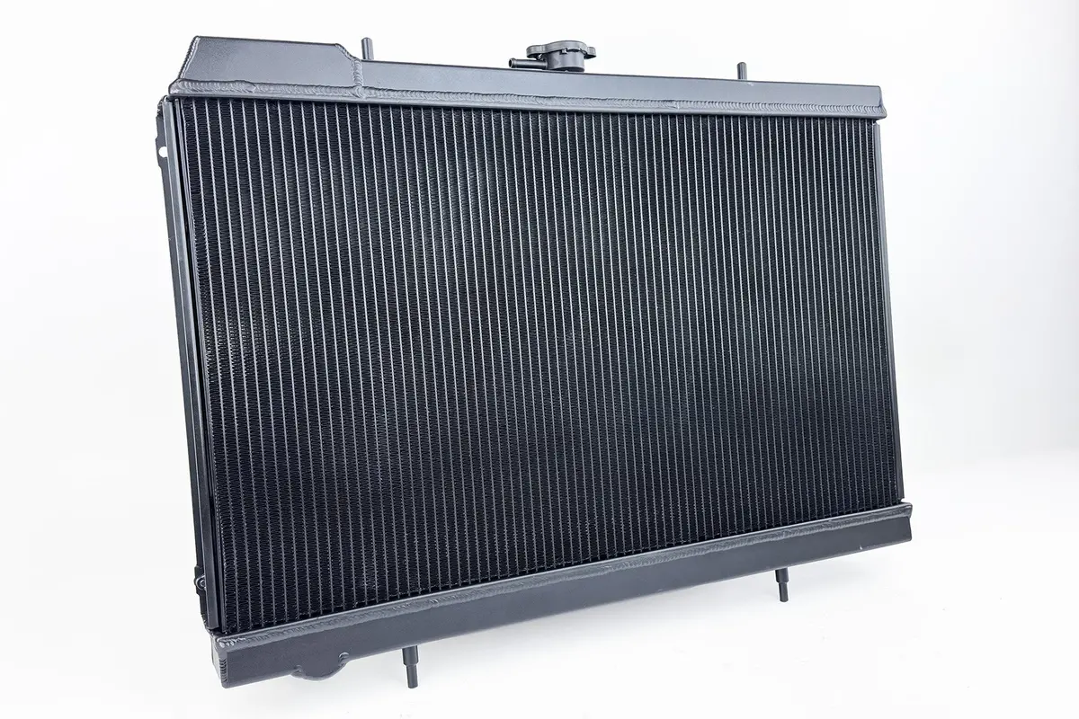 Csf High-Performance All-Aluminum Radiator In Black For Nissan R32 Skyline Gt-R 1