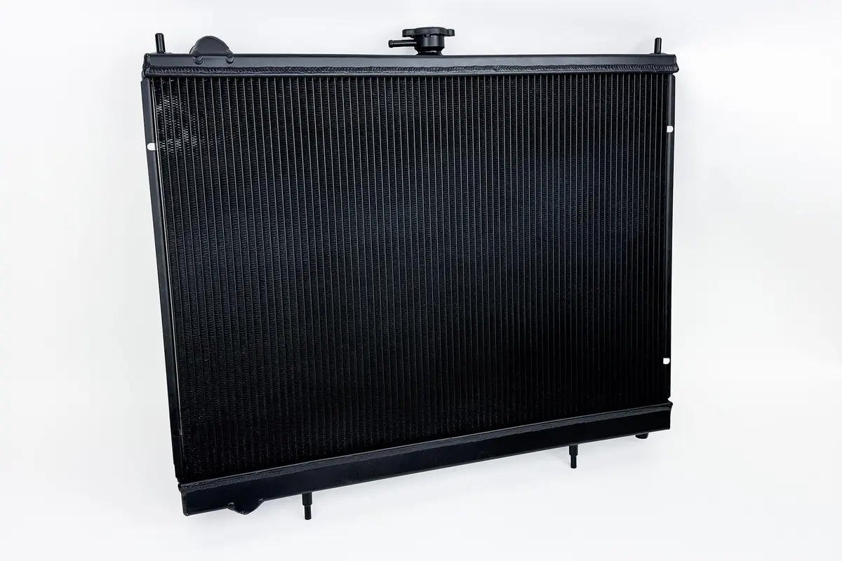 Csf High-Performance All-Aluminum Radiator In Black For Nissan R34 Skyline Gt-R 1