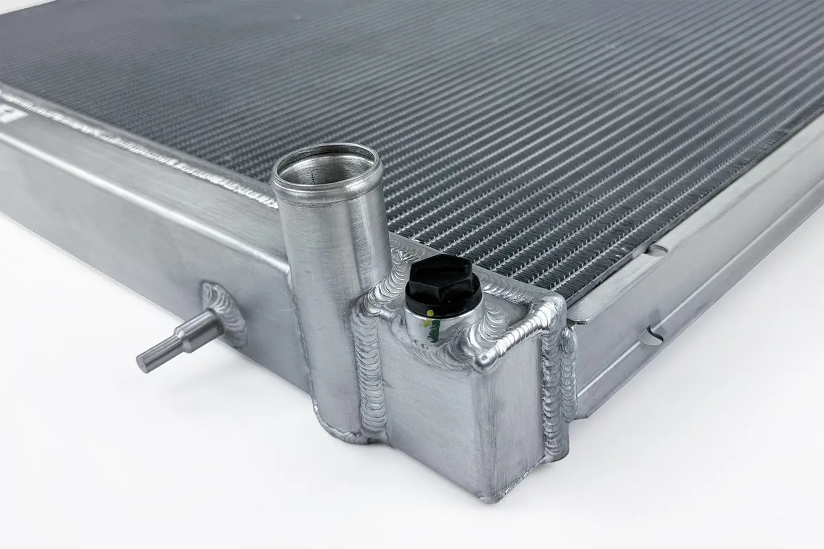 Csf High-Performance All-Aluminum Radiator For Nissan R34 Skyline Gt-R 1