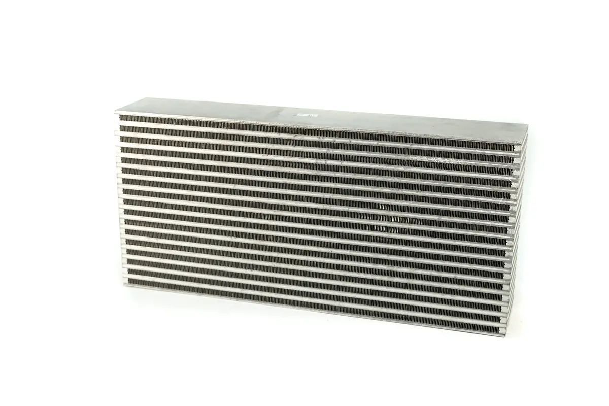 High-Performance Bar & Plate Intercooler Core 25X12x4.5 1