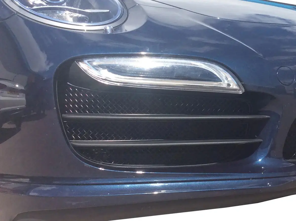 Zunsport Porsche 991 Turbo Gen 1 - Outer Grille Set (Without Parking Sensors) 1