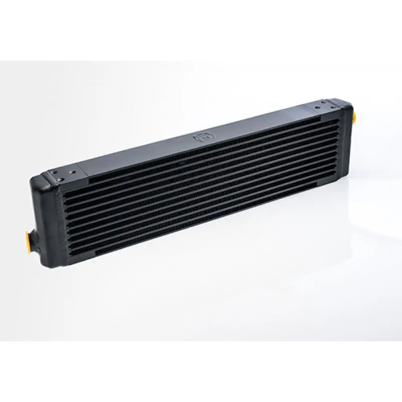 Universal Single-Pass Oil Cooler / Rsr Porsche / M22 X 1.5 / 24L X 5.75H X 2.16W 1