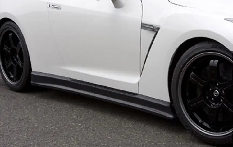 C-West Side Skirt For Nissan Gt-R (R35) 2009-2010 1