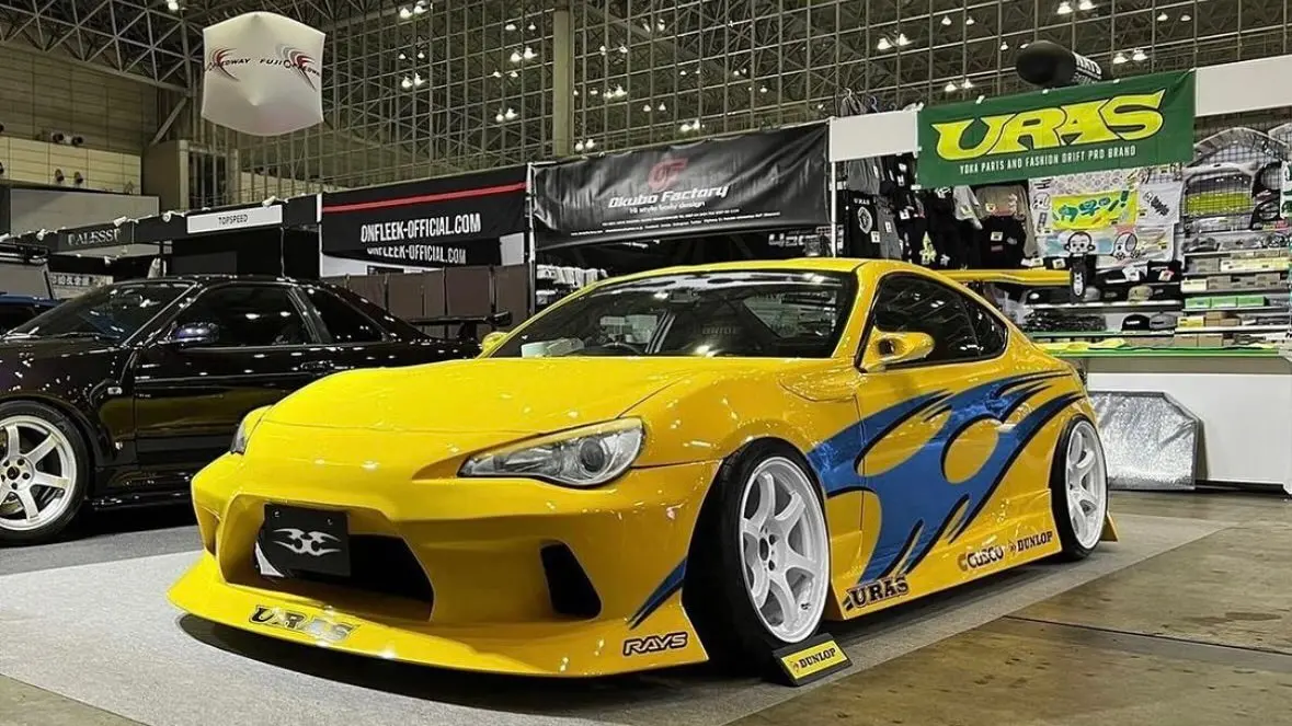 Uras Haridashi Complete Aero Kit Toyota / Scion Frs (Zn6) 1