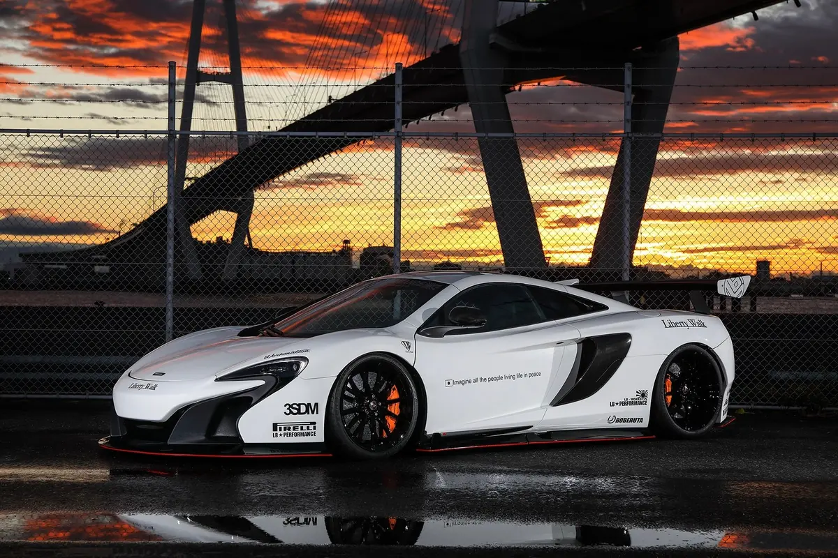 Lb-Performance Mclaren 650S / Mp4-12C 1