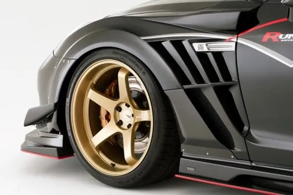 Varis Ultimate 17' Front Fenders Ver.2 With Carbon Side Panels For Cba-R35 / Dba-R35 Nissan Gt-R [Vani-223] 1