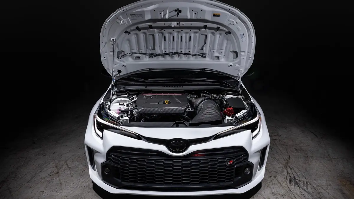Eventuri Carbon Intake System Toyota Gr Corolla 1