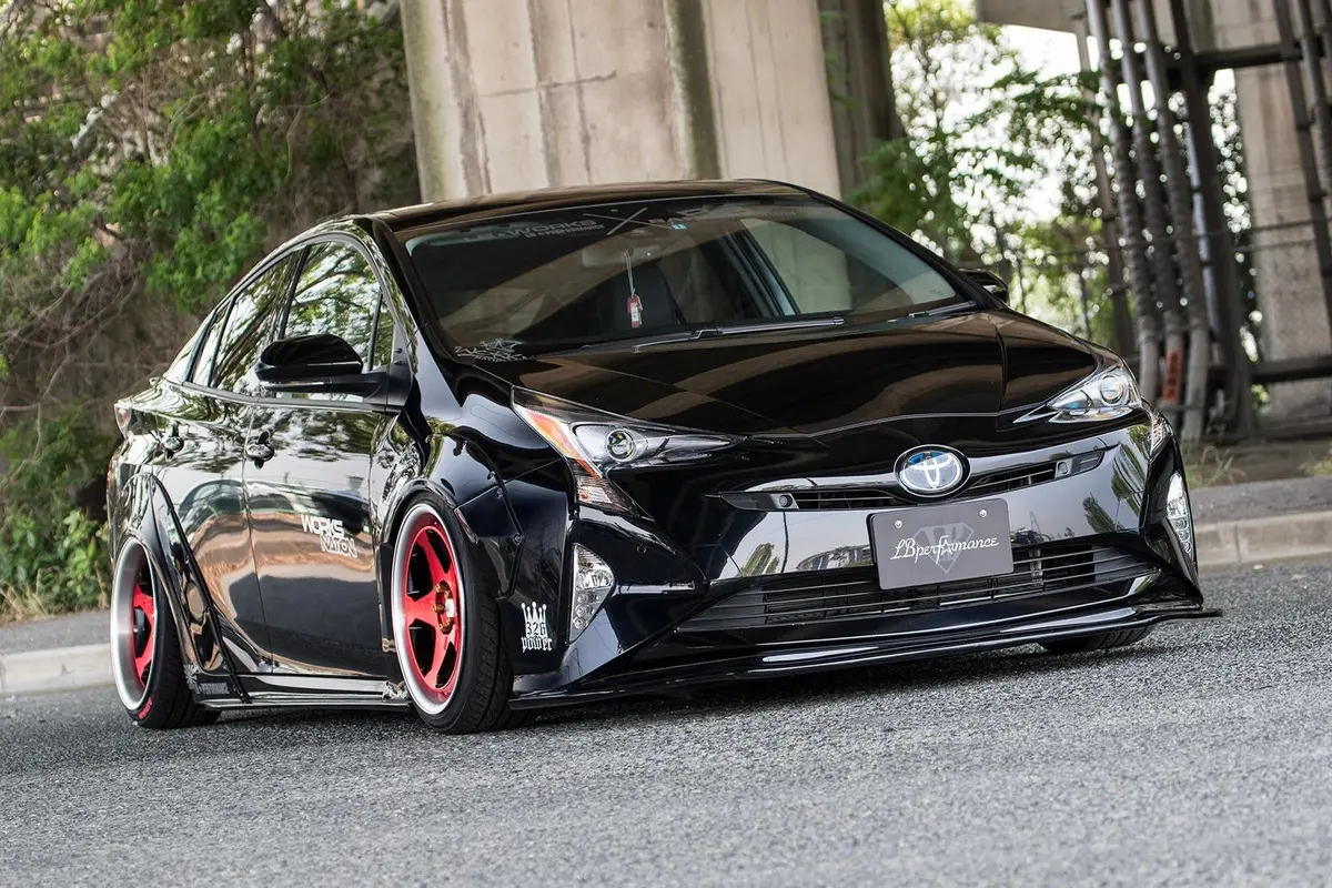 Lb Nation Works Toyota Prius 50 1