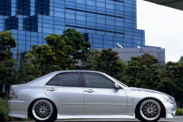 Vertex Side Skirts For 2001-2005 Toyota Xe10 Altezza/Lexus Is 1