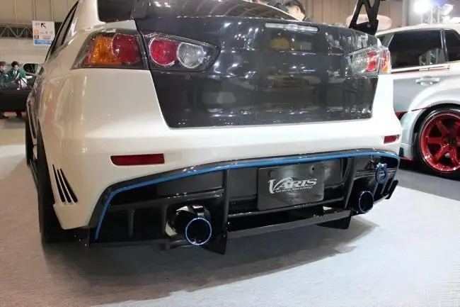 Varis Aero Rear Bumper For Cz4a Mitsubishi Lancer Evolution X [Vami-204] 1