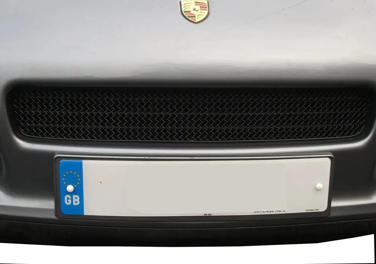 Zunsport Porsche Cayenne - Centre Grille 1