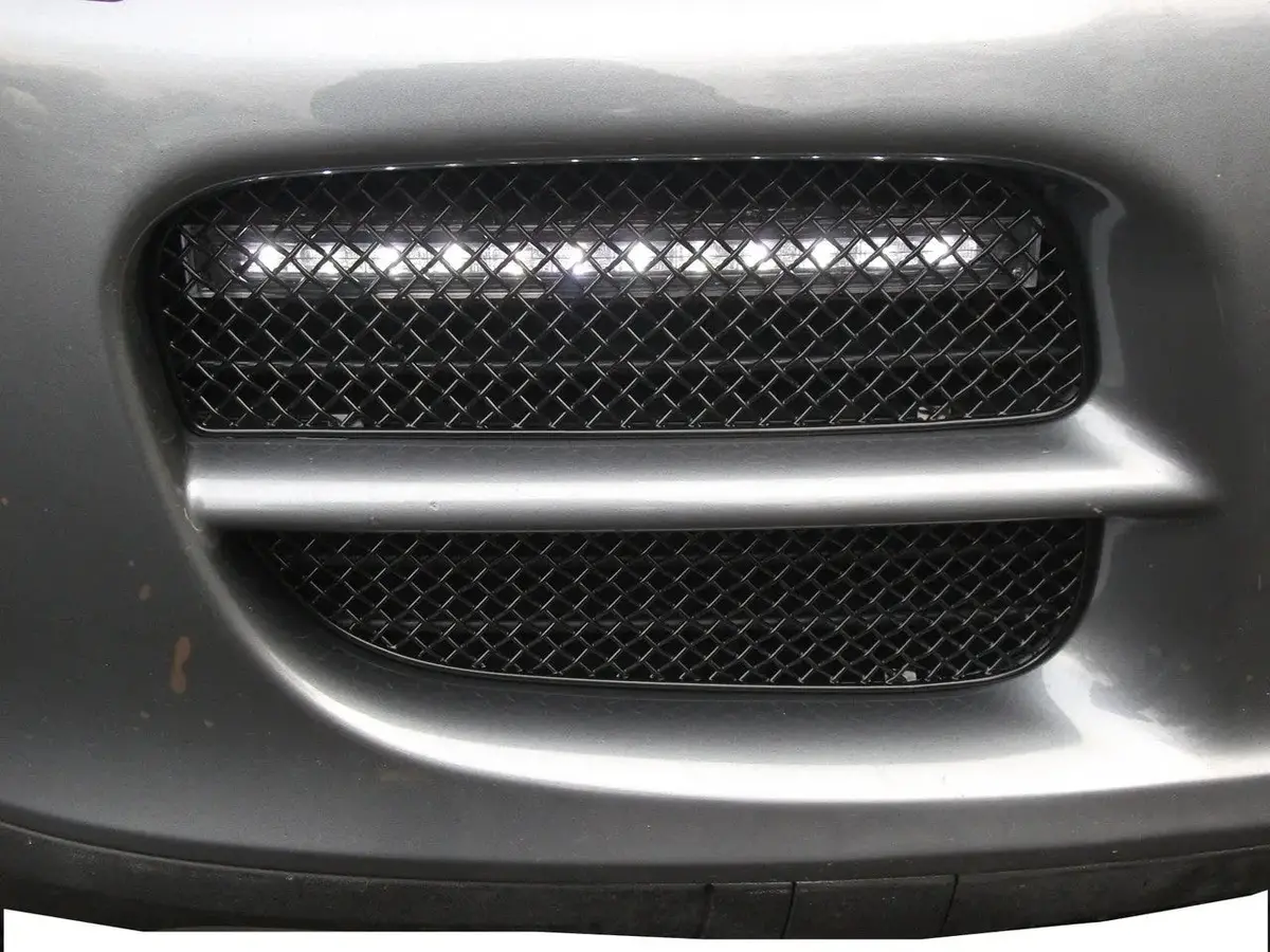 Zunsport Porsche Cayenne - Outer Grille Set 1