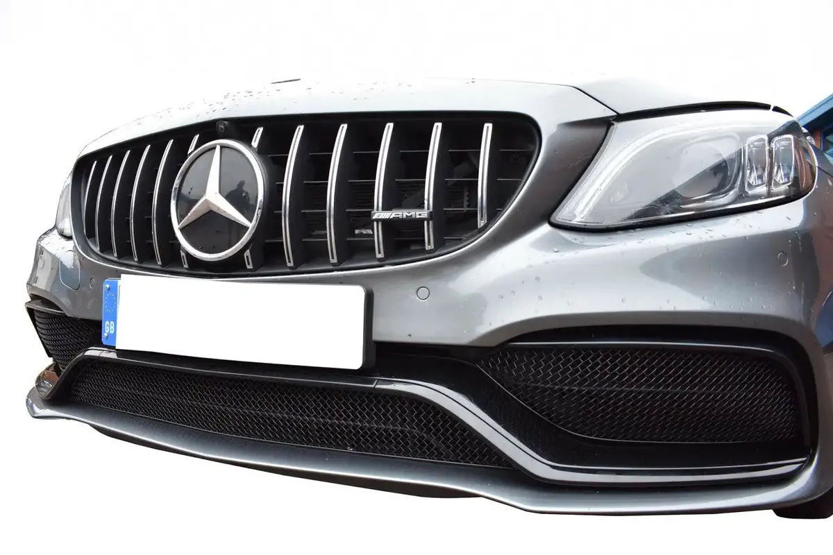 Zunsport Mercedes Amg C63 Facelift (W205) - Front Grille Set 1