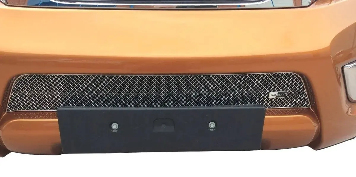 Zunsport Nissan Navara Front Lower Grille (Np300) 1