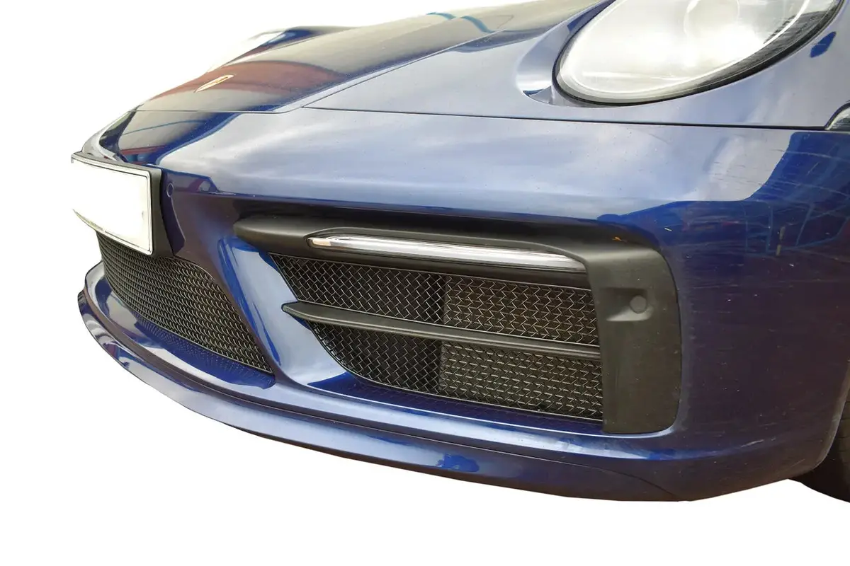 Zunsport Porsche 992 Carrera (Sport Design Package) - Front Grille Set 1