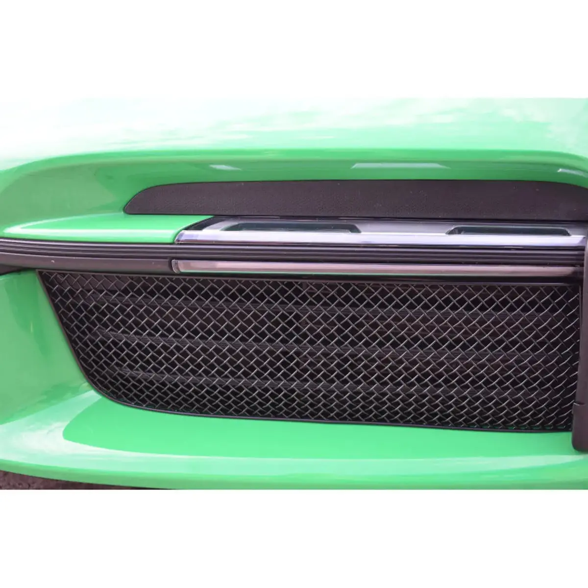 Zunsport Porsche Carrera 992 Turbo / S - Outer Grille Set 1