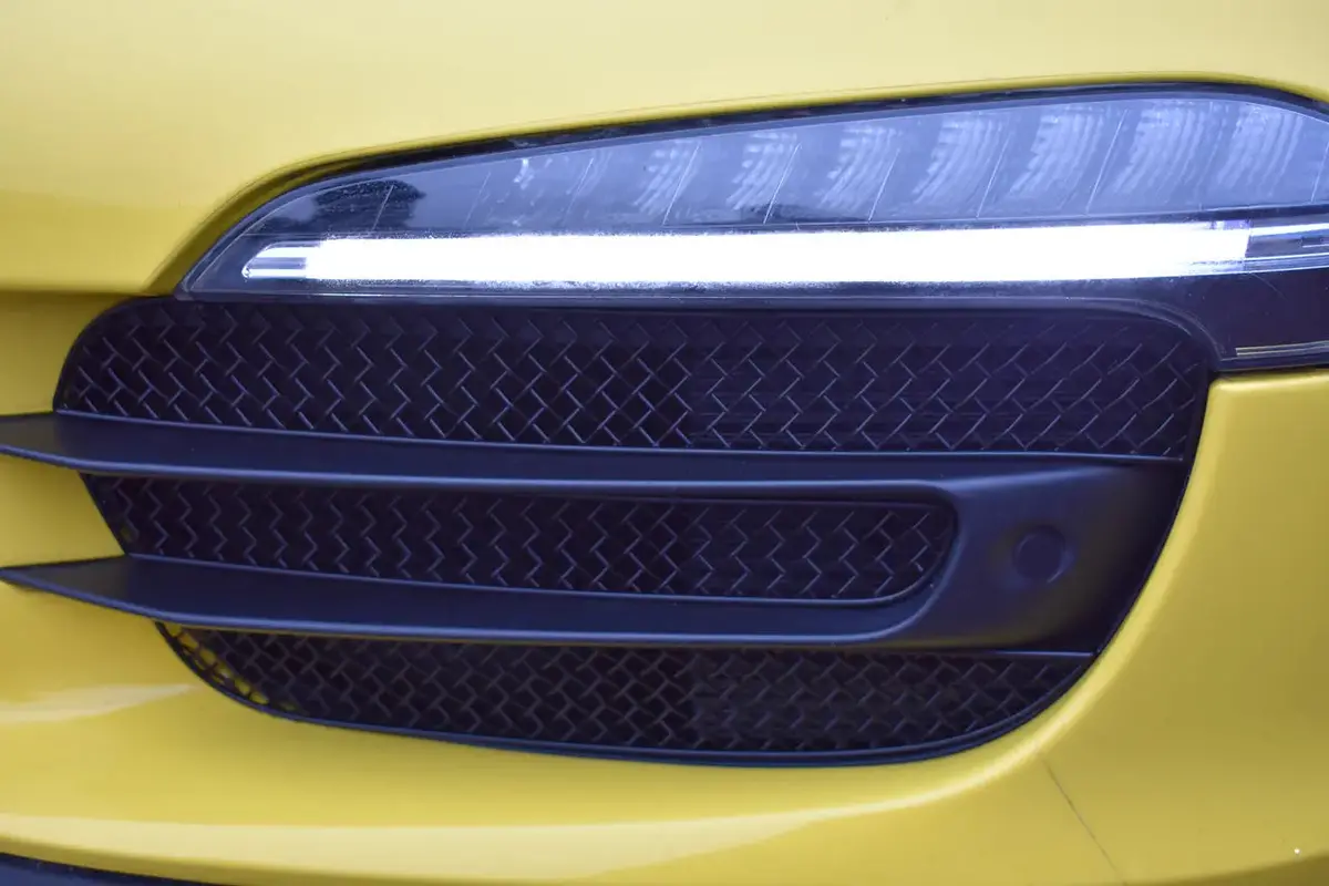 Zunsport Porsche Carrera 991 C4 - Front Grille Set 1
