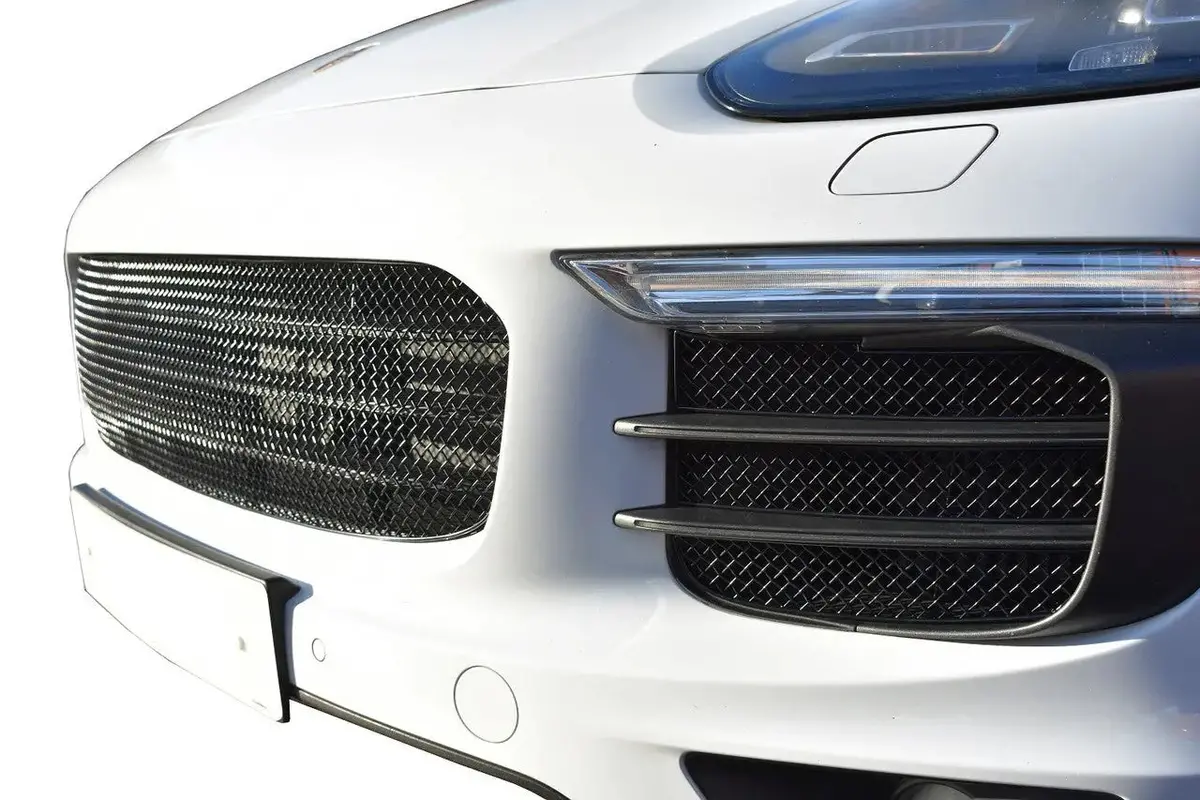 Zunsport Porsche Cayenne 958.2 Facelift - Front Grille Set 1