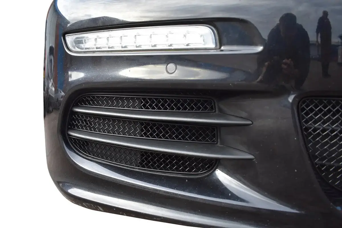 Zunsport Porsche Panamera 970 Facelift - Outer Grille Set 1