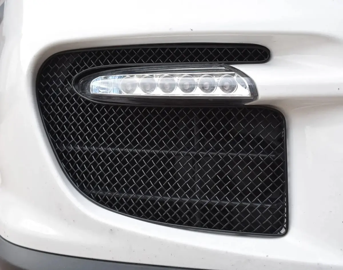 Zunsport Porsche Carrera 997 Gt2 - Outer Grille Set 1