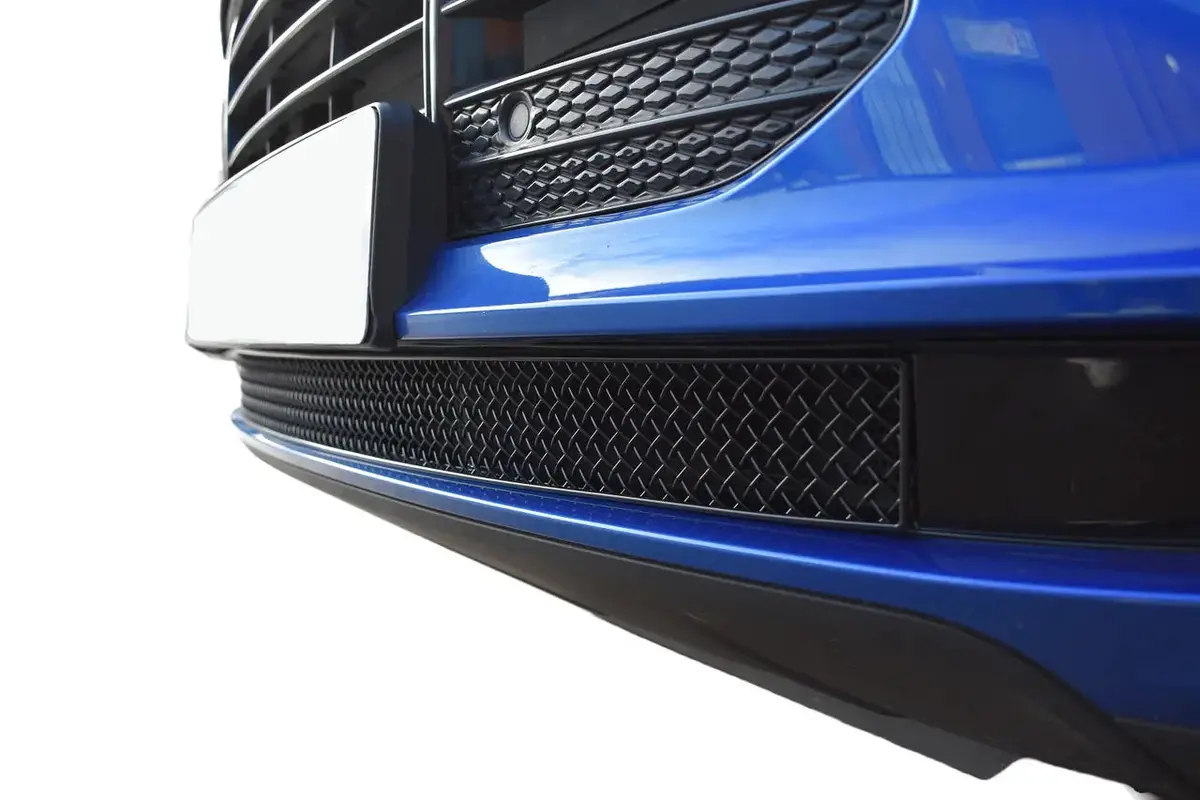 Zunsport Porsche Macan Turbo 19-21 - Lower Grille 1