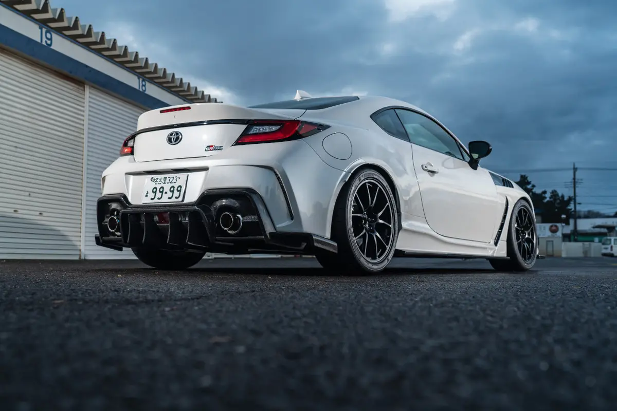 Axell Auto Rear Bumper For Subaru Brz (Zd8) & Toyota Gr86 (Zn8) 2022 1