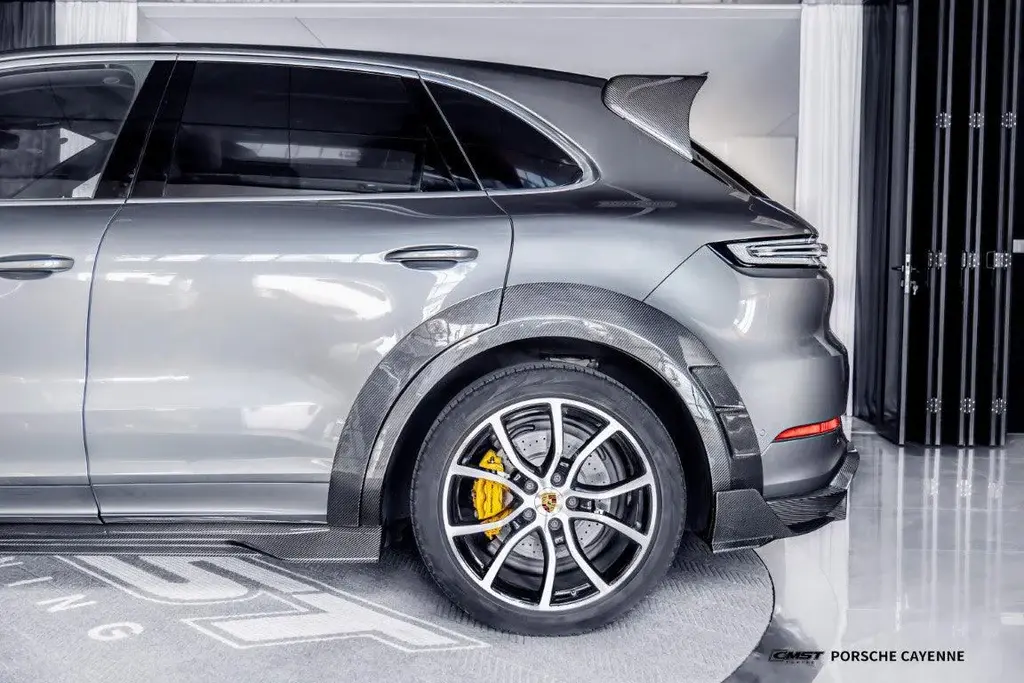 Cmst Tuning Carbon Fiber & Frp Rear Diffuser & Canards For Porsche Cayenne 9Y0 9Y3 E-Hybrid 5