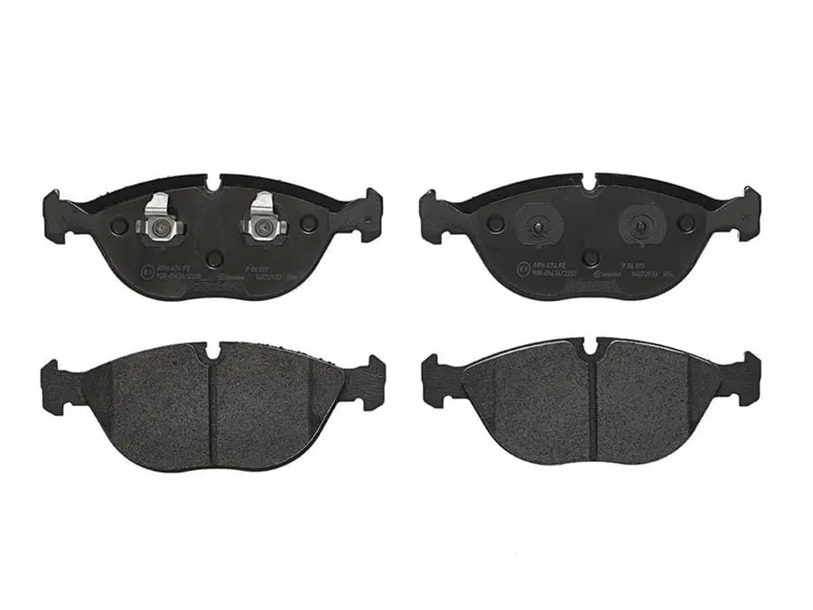Brembo P06019 Low-Metallic Brake Pads For Enhanced Stopping Power 1